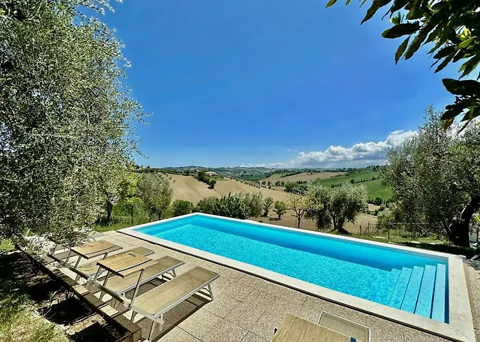 Rustic Escape With Dream Pool * Senigallia