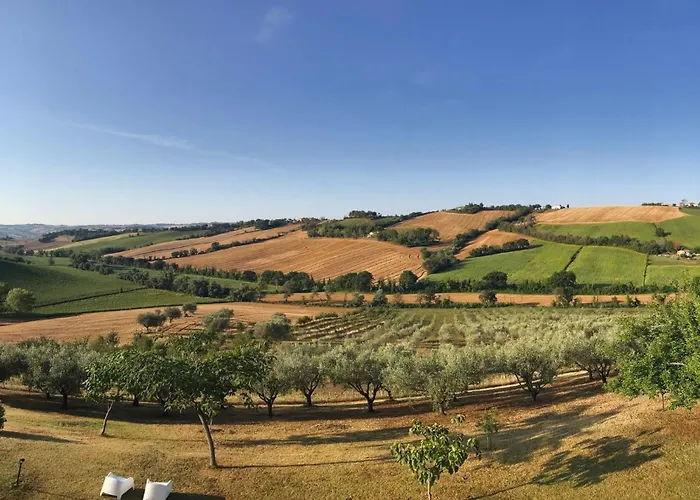 Rustic Escape With Dream Pool