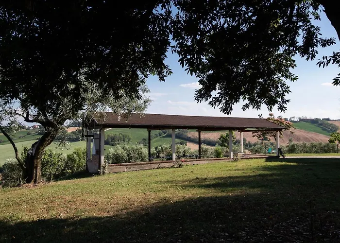 Rustic Escape With Dream Pool *